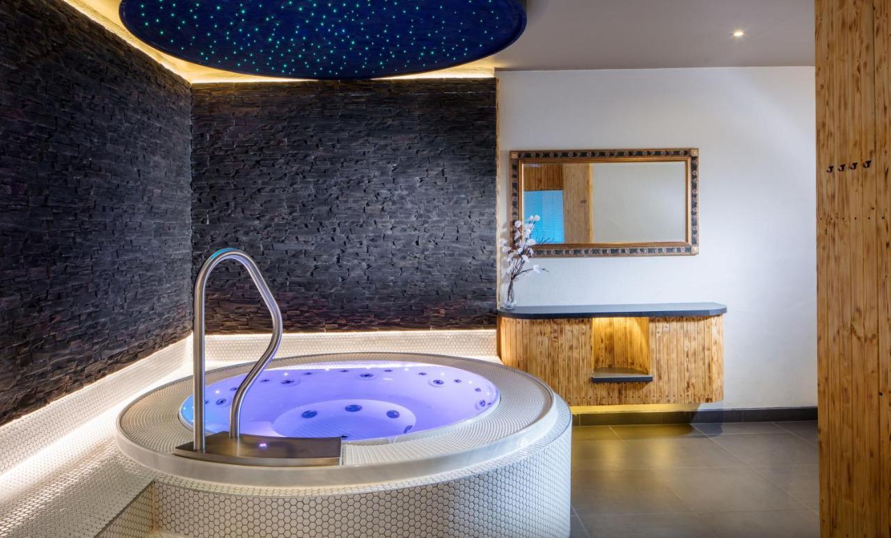 Hotel Hoehlenstein Tux Zewnętrze zdjęcie