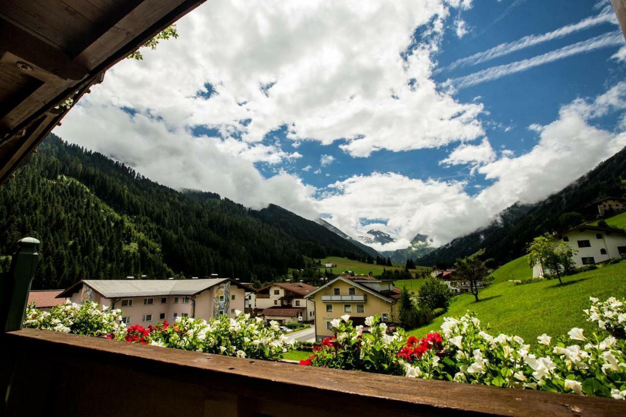 Hotel Hoehlenstein Tux Zewnętrze zdjęcie
